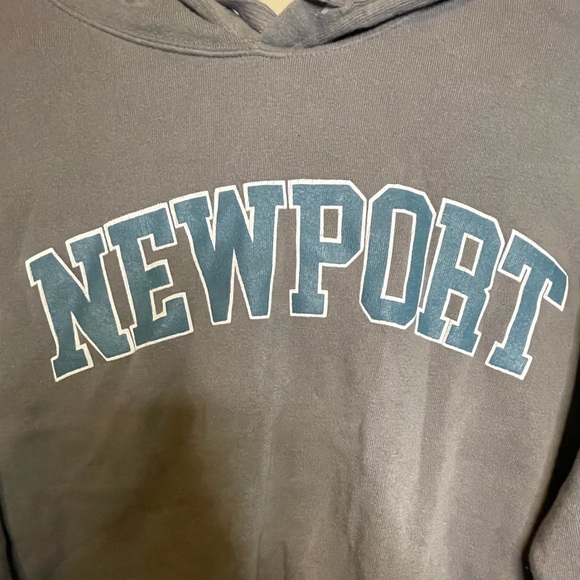 Newport Cropped Hooded Sweatshirt - Picture 3 of 5